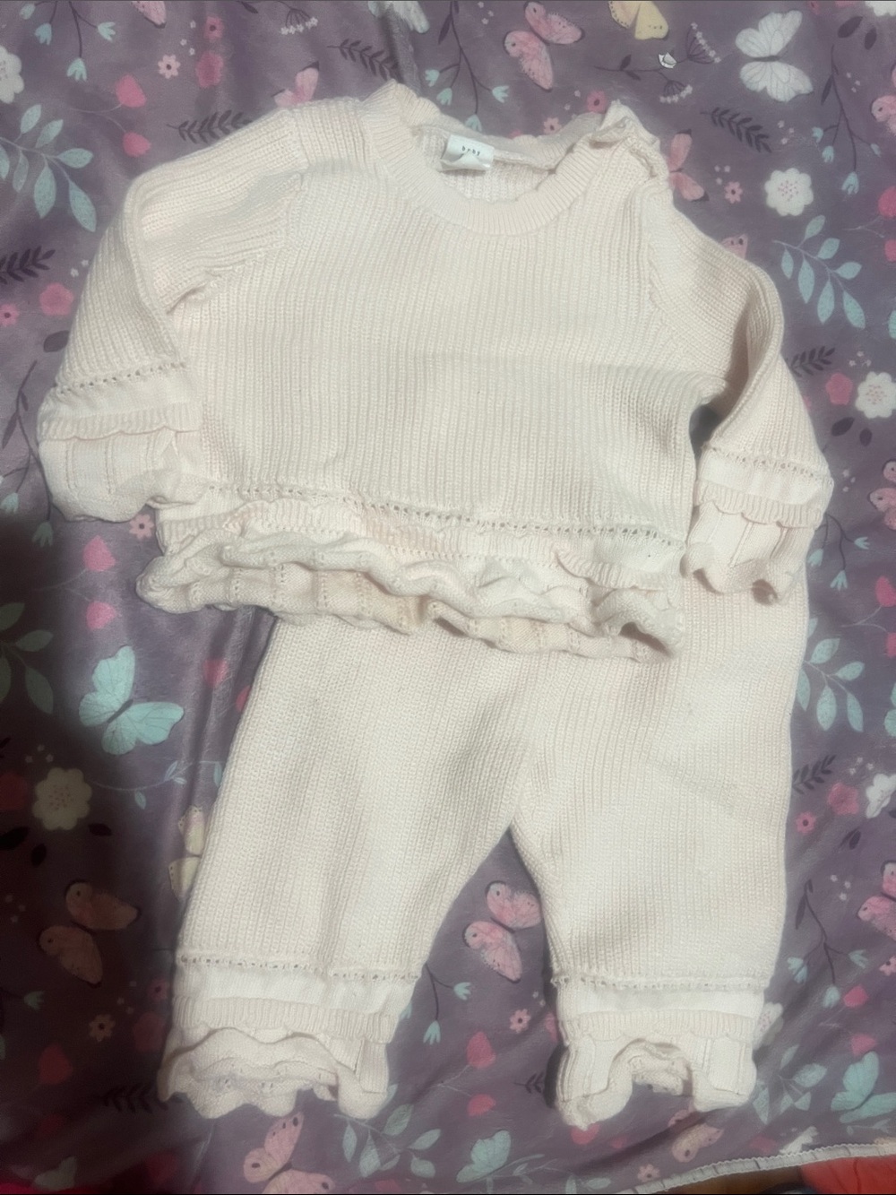 GAP Pink Knit Ruffle Baby Outfit